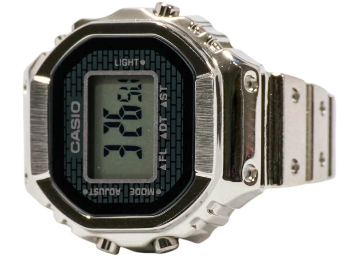 Casio 50th Anniversary Ring Watch CRW-001-1 – Casio – THE LAB CONCEPT CLUB Bienne
