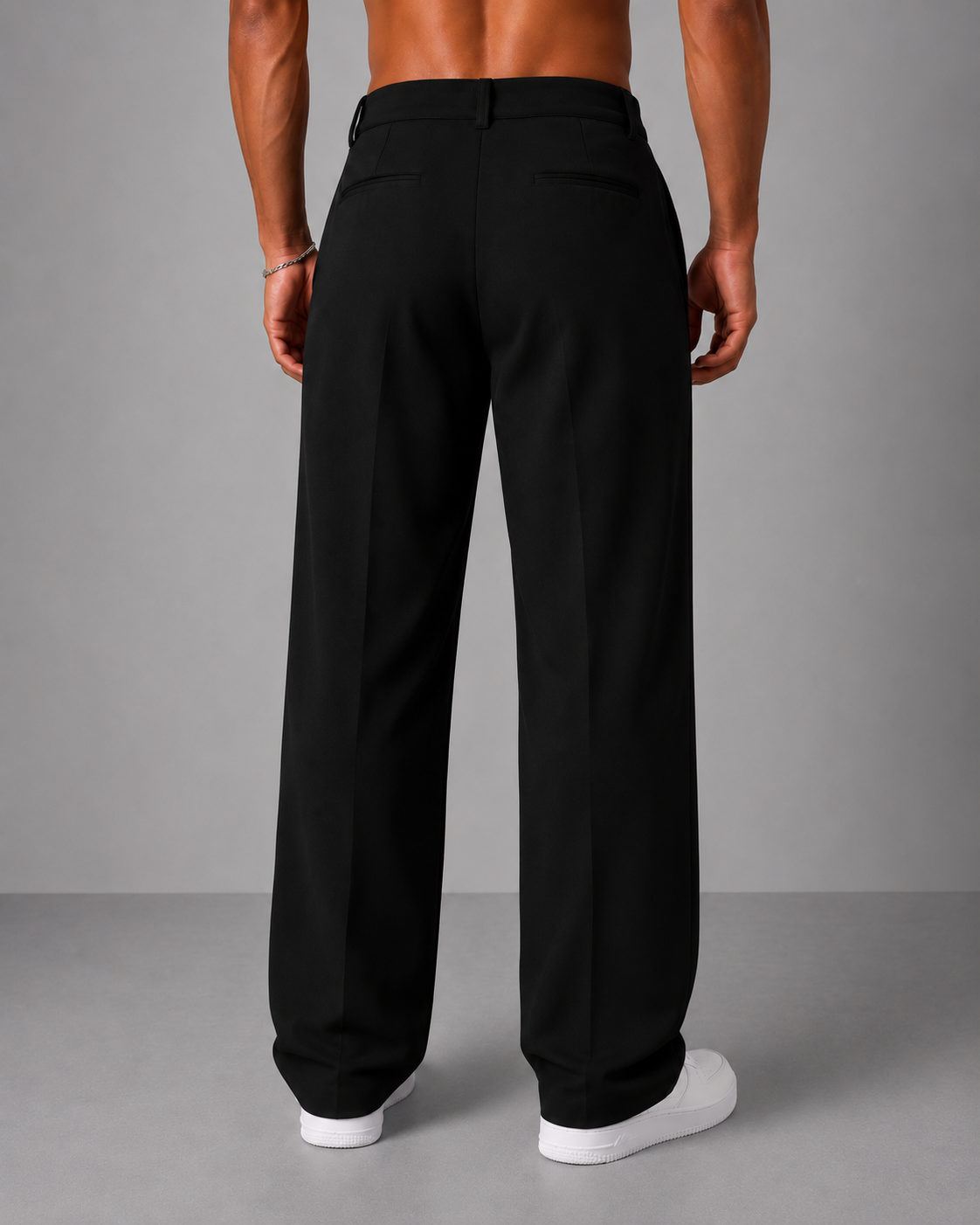 CLASSIC PLEATED PANTS