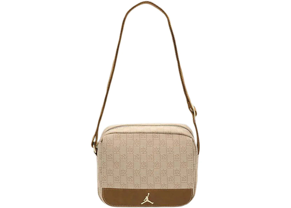 Jordan Monogram Mini Messenger Bag (3.6L) Coconut Milk – Jordan – THE LAB CONCEPT CLUB Bienne