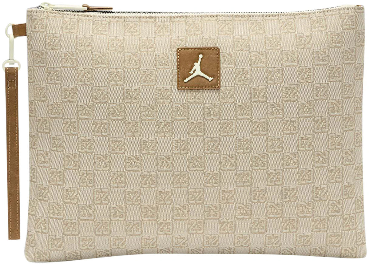 Jordan Monogram Pouch (0.69L) Coconut Milk – Jordan – THE LAB CONCEPT CLUB Bienne
