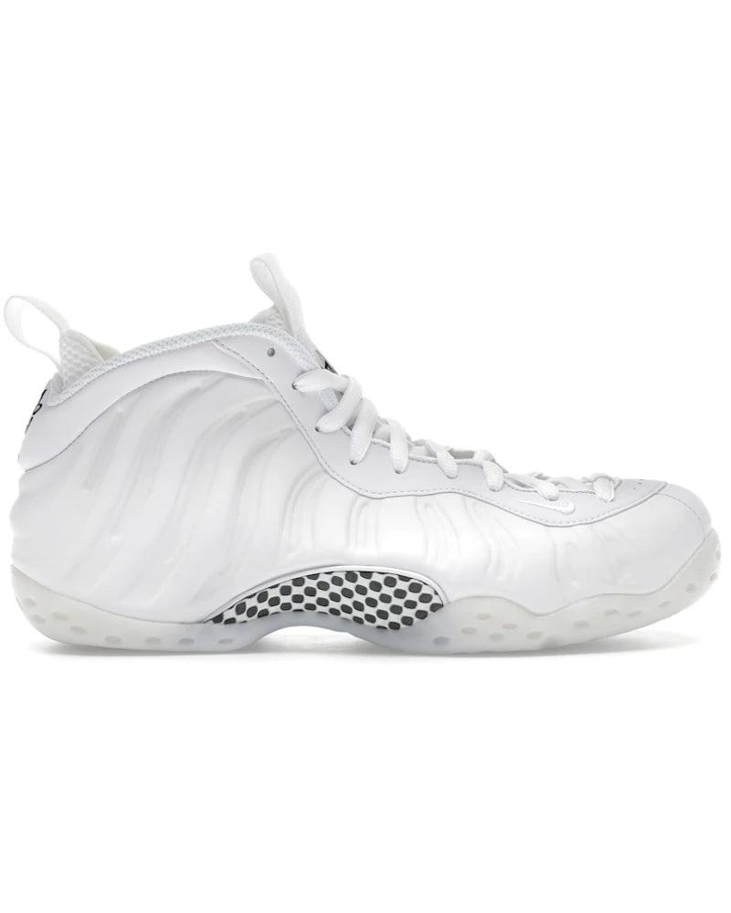 Nike Air Foamposite One Triple White - visuel officiel StockX