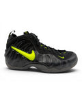 Nike Air Foamposite Pro Black Voltage Yellow - visuel officiel StockX