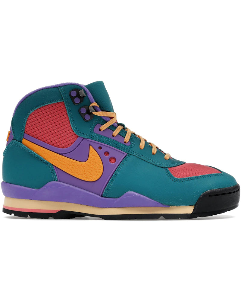 Nike Baltoro Bright Spruce Kumquat - visuel officiel StockX