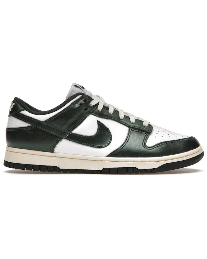 Nike Dunk Low Vintage Green (Women's) - visuel officiel StockX
