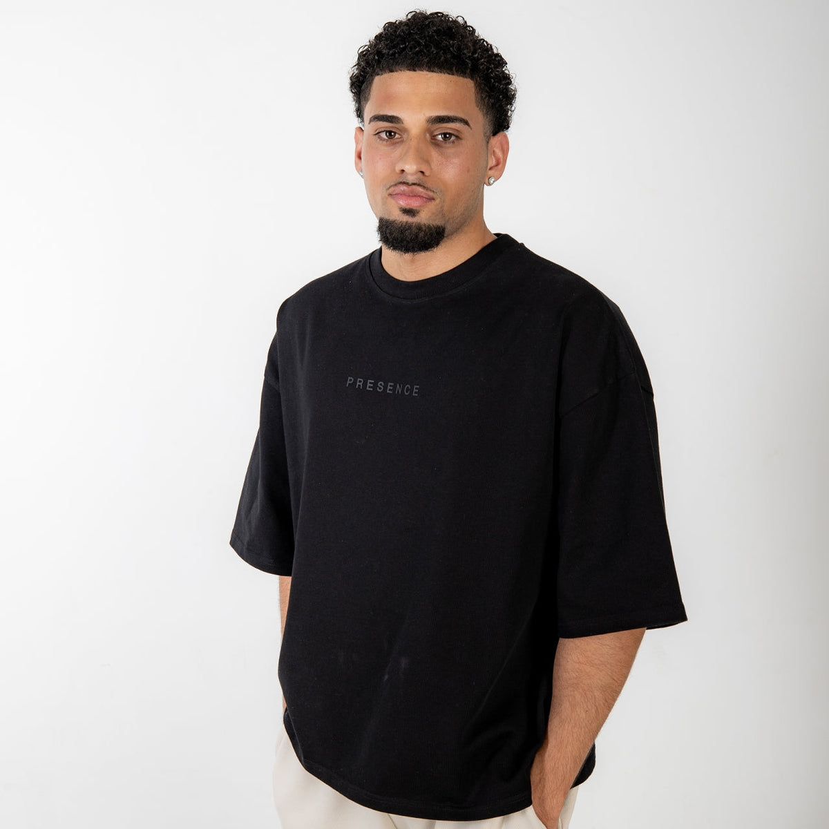 THE HEAVY TEE - OVERSIZED FIT