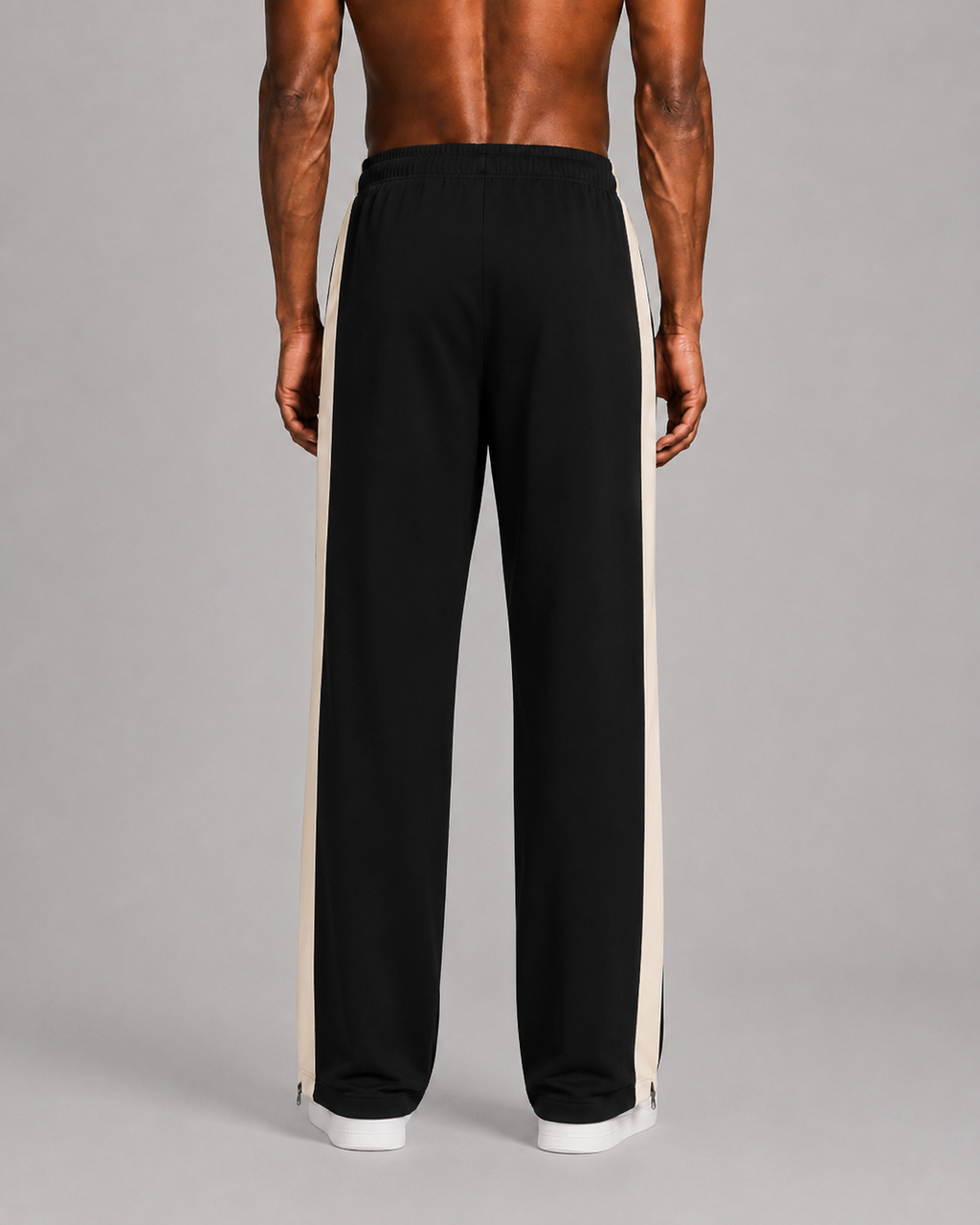 TRACK PANTS - BLACK